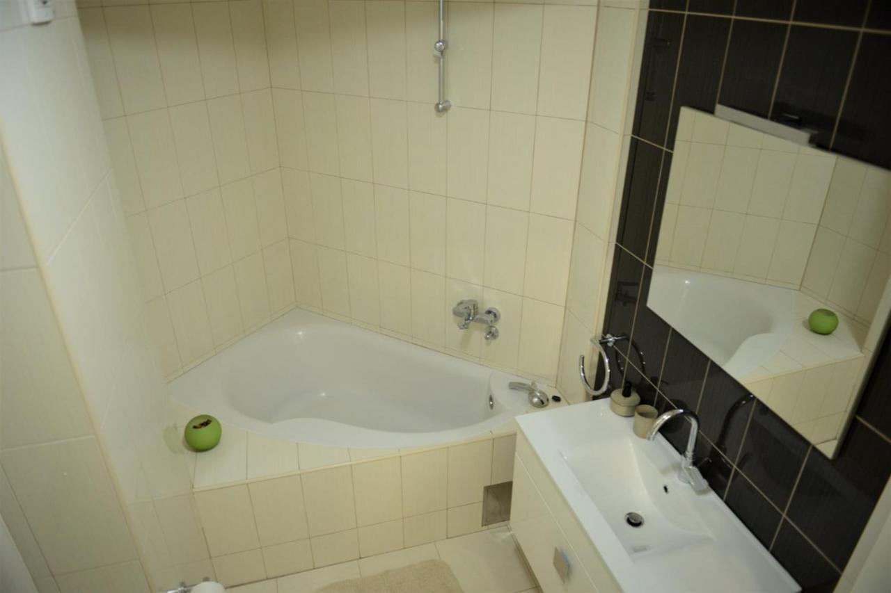 Centar Apartment Bijeljina Luaran gambar